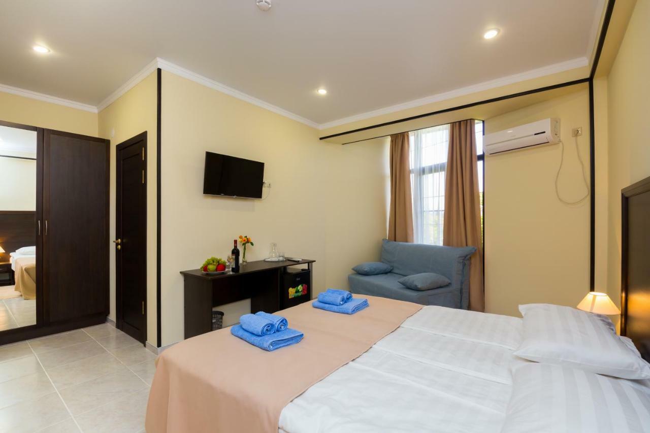 سوخومي Bmg Hotel المظهر الخارجي الصورة