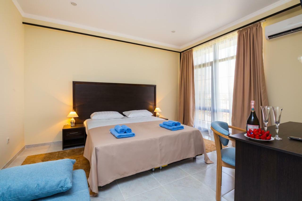 سوخومي Bmg Hotel المظهر الخارجي الصورة