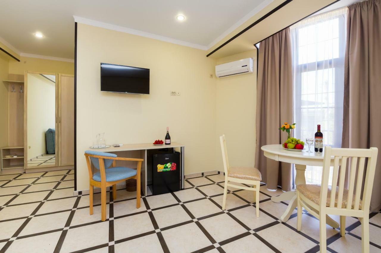 سوخومي Bmg Hotel المظهر الخارجي الصورة