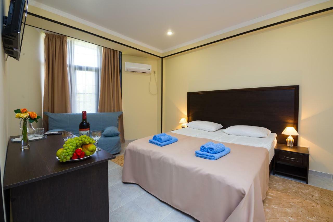 سوخومي Bmg Hotel المظهر الخارجي الصورة