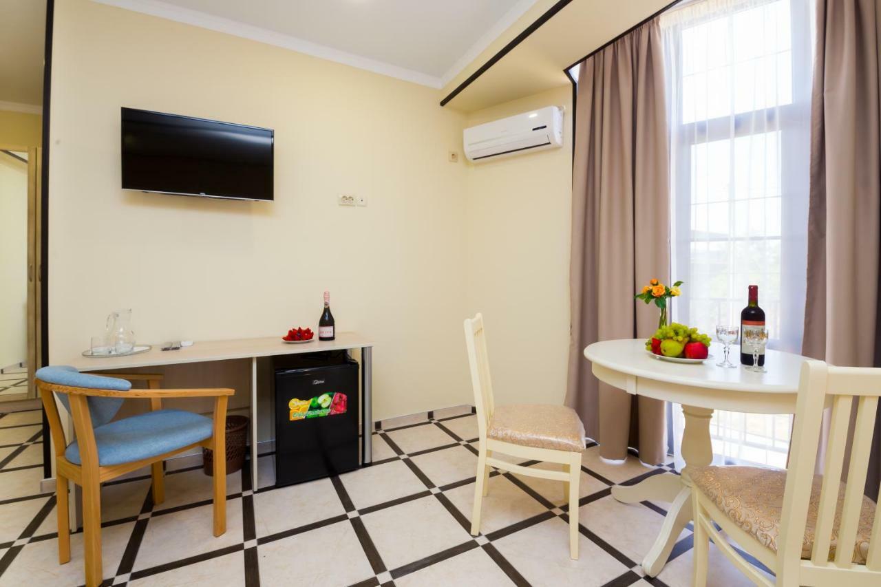 سوخومي Bmg Hotel المظهر الخارجي الصورة